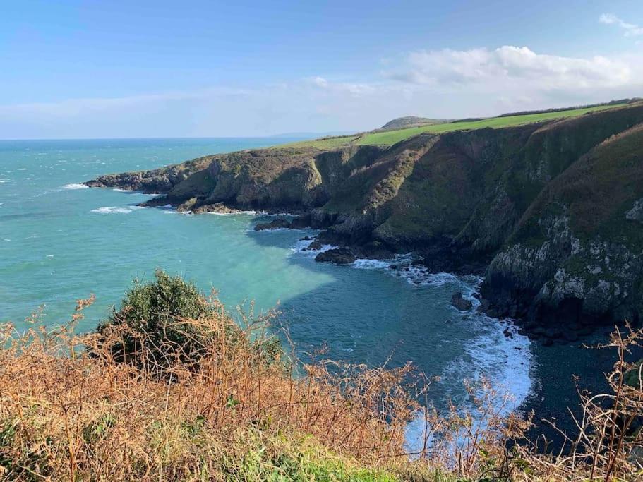 Trefechan Wen Barn Llanwnda  Luaran gambar